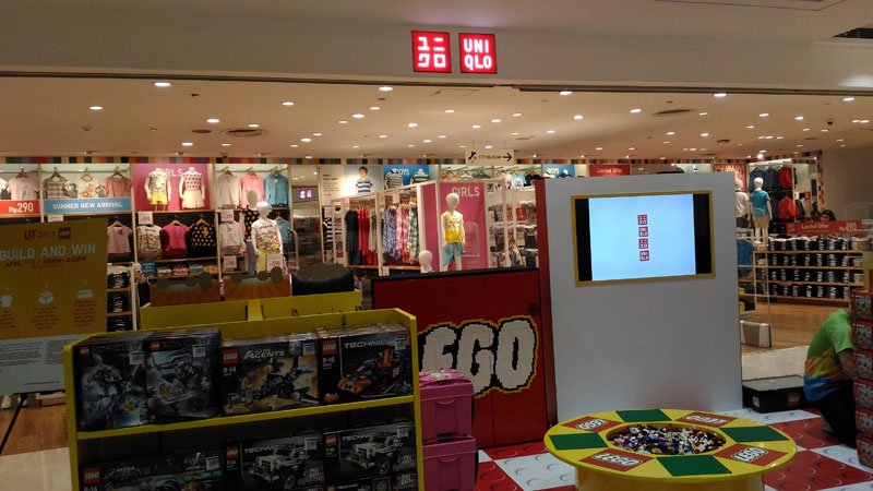 Uniqlo x Lego In-store location