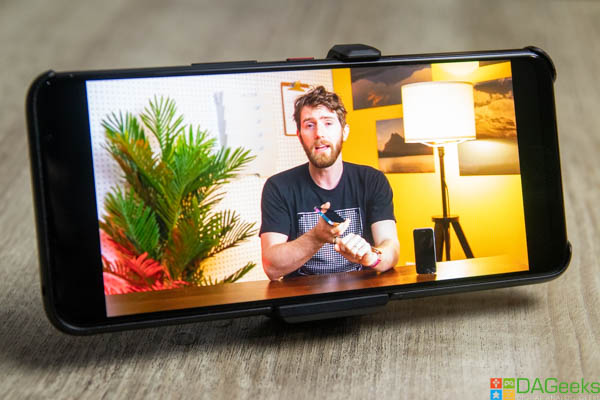 ROG Phone 5 Review Linus Tech Tips