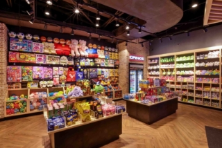 Timezone Galleria Prize Shop_2