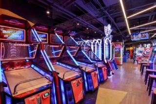 Timezone Galleria Slam N Jam